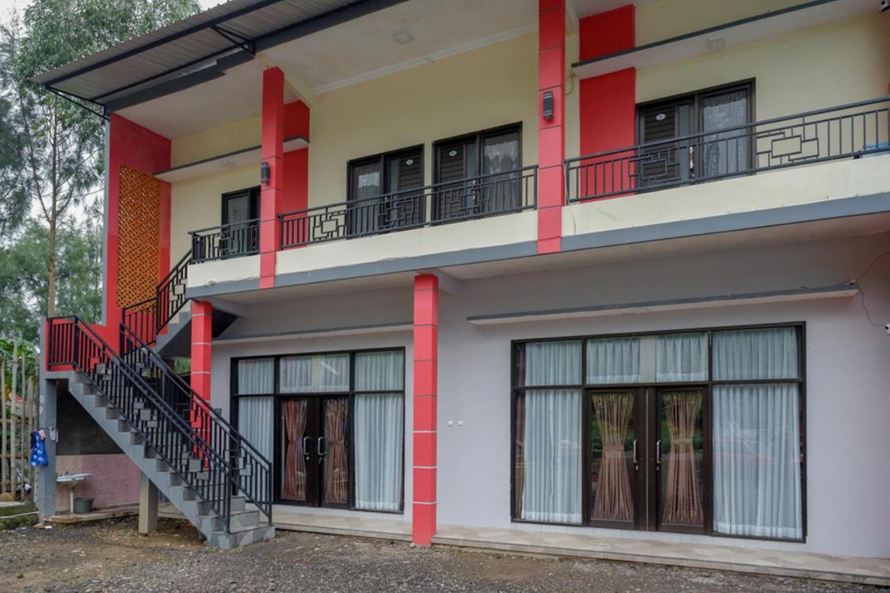 Reddoorz @ Gerbang Dieng Plateau Area Wonosobo Exterior photo